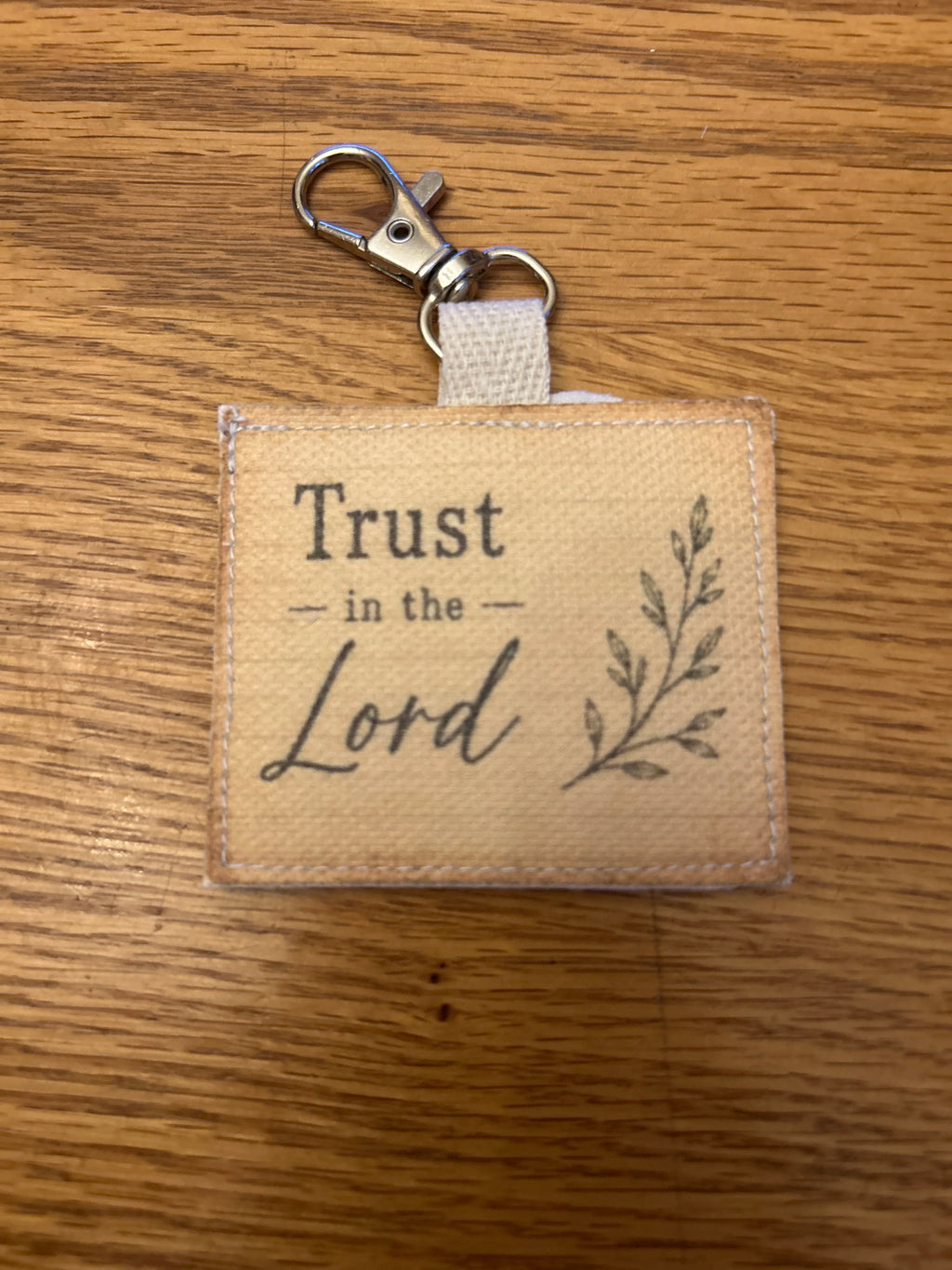 Vintage Quilt Bag Tag ~ Trust in the Lord